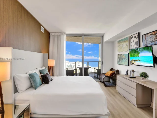 4111 S Ocean Dr # 1812, Hollywood FL 33019