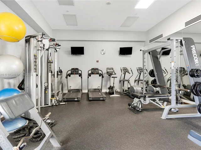 6917 Collins Ave # 705, Miami Beach FL 33141