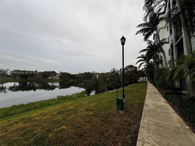 1660 Renaissance Commons Blvd # 2424, Boynton Beach FL 33426