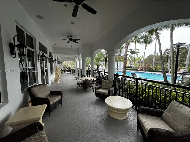 1660 Renaissance Commons Blvd # 2424, Boynton Beach FL 33426