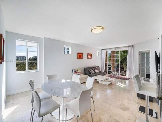 125 Jefferson Ave # 131, Miami Beach FL 33139
