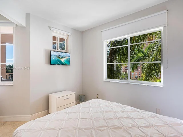 125 Jefferson Ave # 131, Miami Beach FL 33139