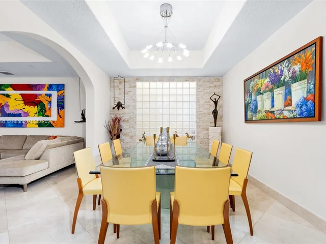 21227 NE 31st Pl, Aventura FL 33180