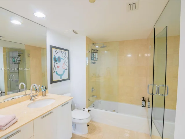 18911 Collins Ave # 902, Sunny Isles Beach FL 33160