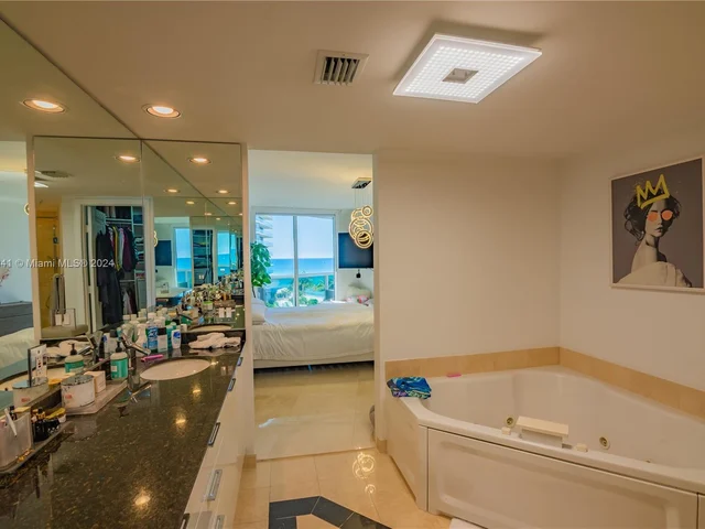 18911 Collins Ave # 902, Sunny Isles Beach FL 33160