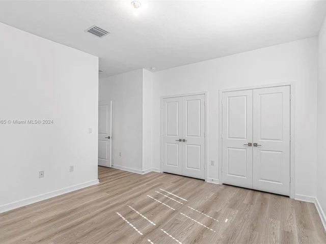 541 NE 5th Way # 0, Florida City FL 33034