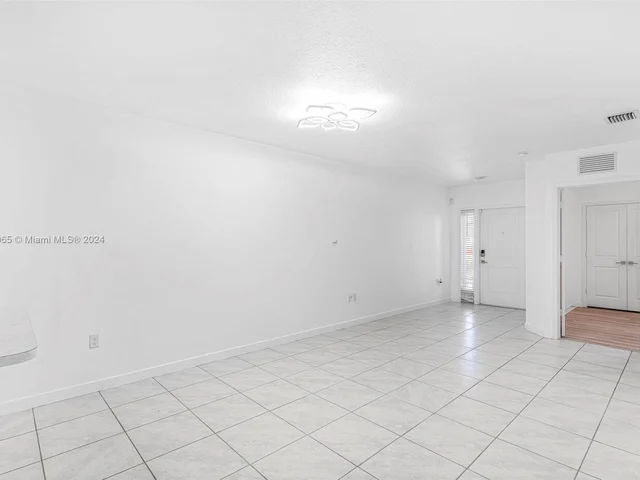 541 NE 5th Way # 0, Florida City FL 33034