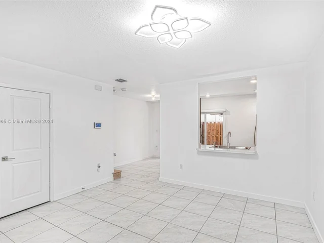 541 NE 5th Way # 0, Florida City FL 33034