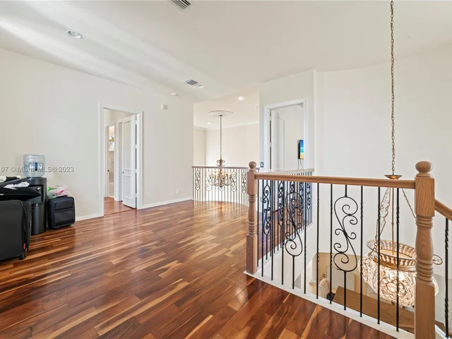 17763 Lake Azure Way, Boca Raton FL 33496