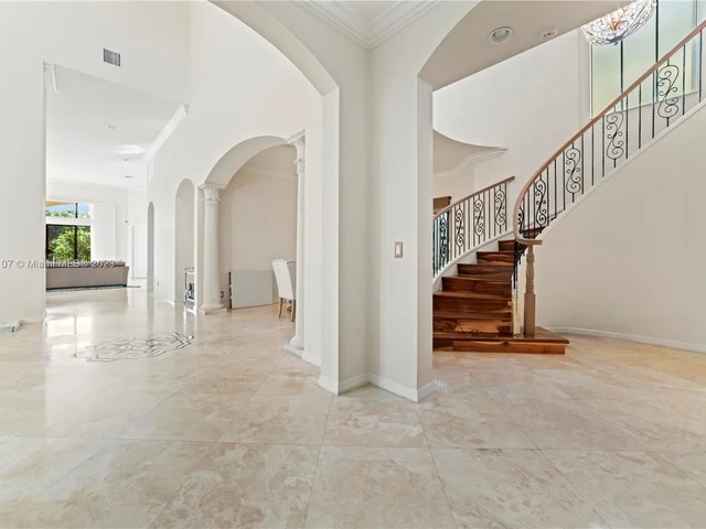 17763 Lake Azure Way, Boca Raton FL 33496