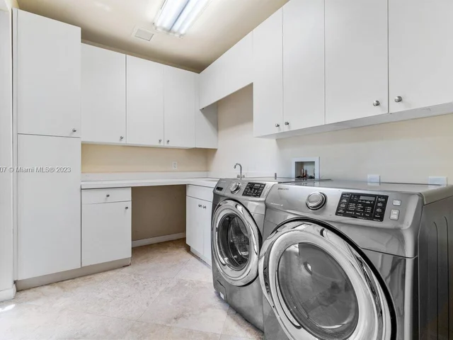 17763 Lake Azure Way, Boca Raton FL 33496