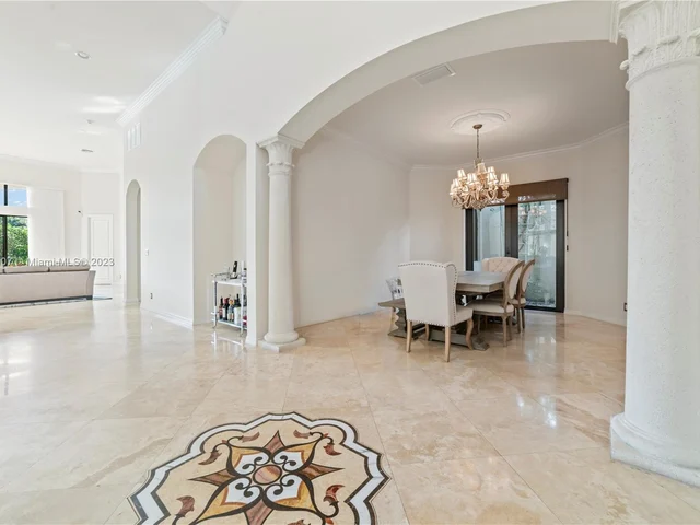 17763 Lake Azure Way, Boca Raton FL 33496