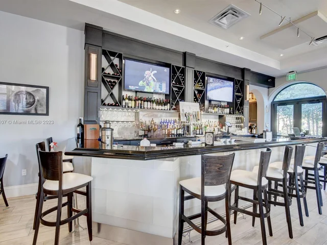 17763 Lake Azure Way, Boca Raton FL 33496