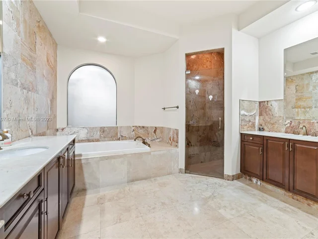 17763 Lake Azure Way, Boca Raton FL 33496