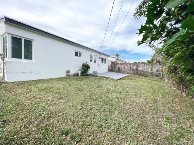 5364 NE 3rd Ter, Oakland Park FL 33334