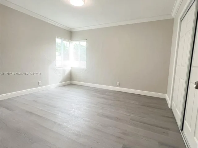 5364 NE 3rd Ter, Oakland Park FL 33334