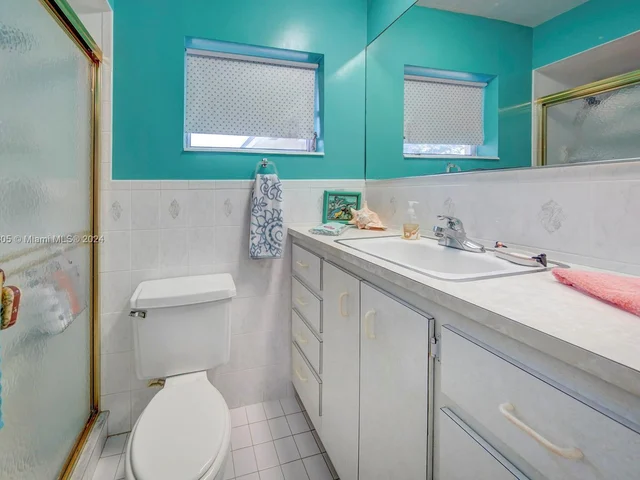 6920 SW 58th Ct, Davie FL 33314