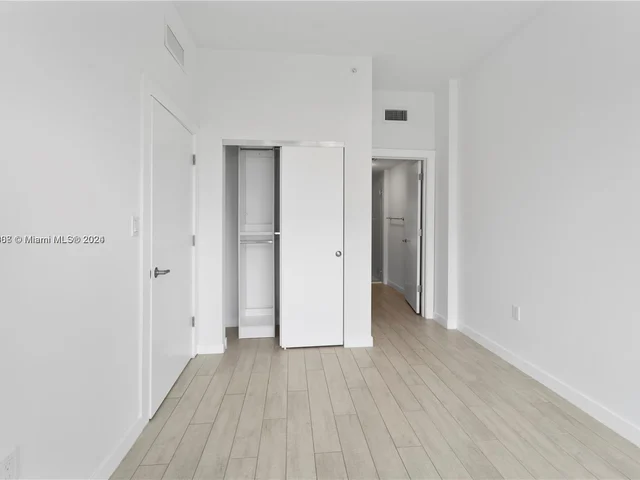 321 NE 26th St # 812, Miami FL 33137