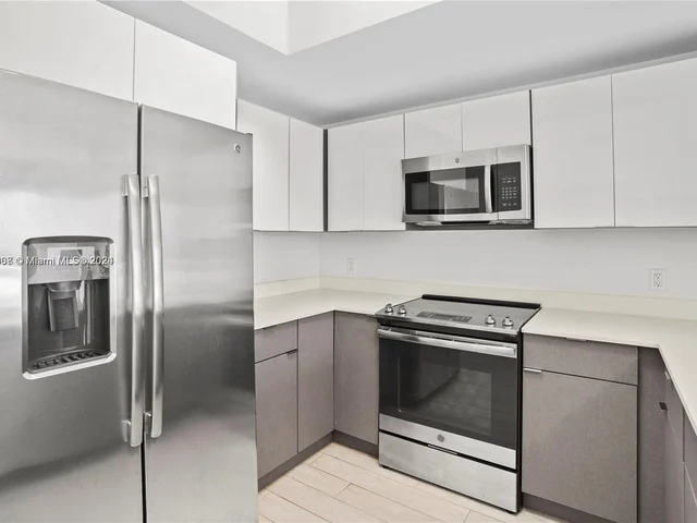 321 NE 26th St # 812, Miami FL 33137