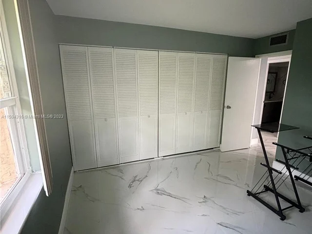 3751 Environ Blvd # 537, Lauderhill FL 33319