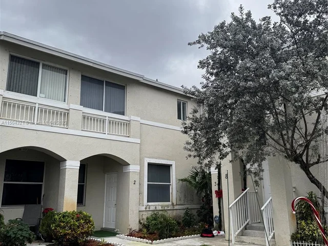 21275 NE 8th Pl # 2, Miami FL 33179