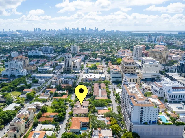 300 Majorca Ave # 404, Coral Gables FL 33134