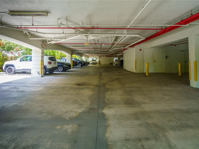 300 Majorca Ave # 404, Coral Gables FL 33134