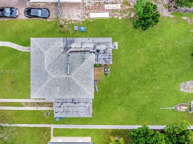 2462 Washington St, Hollywood FL 33020