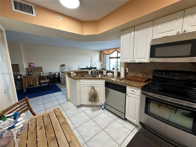 1900 Sunset Harbour Dr # 1107, Miami Beach FL 33139