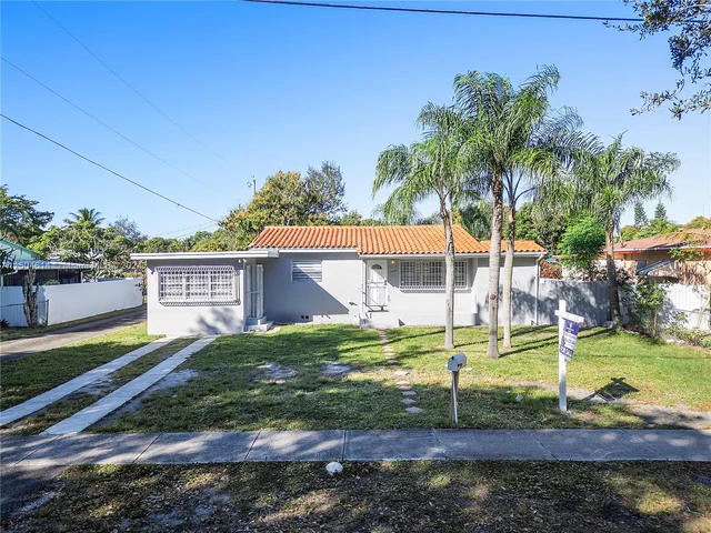 12840 NW 12th Ave, North Miami FL 33168