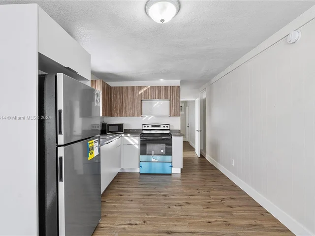 12840 NW 12th Ave, North Miami FL 33168