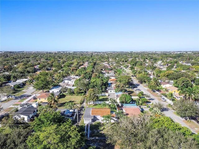 12840 NW 12th Ave, North Miami FL 33168