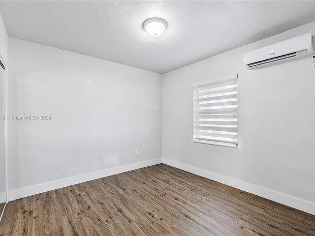 12840 NW 12th Ave, North Miami FL 33168