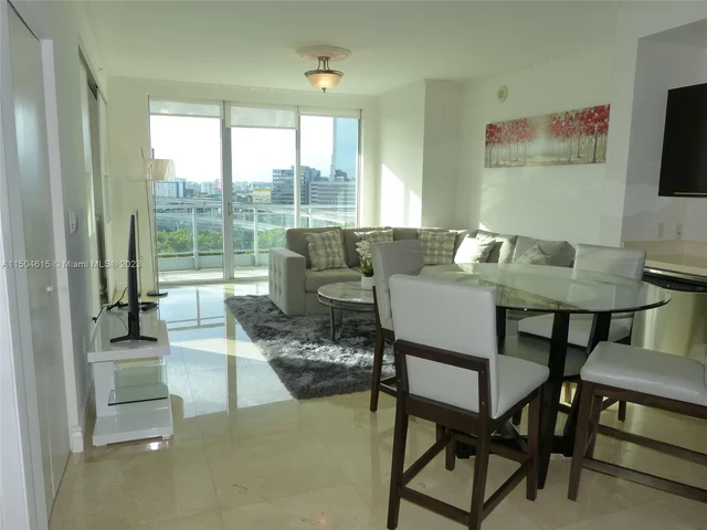 90 SW 3rd St # 1110, Miami FL 33130