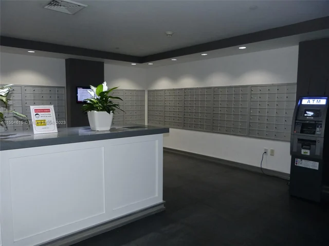 90 SW 3rd St # 1110, Miami FL 33130