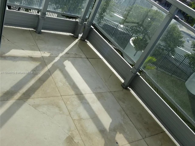 90 SW 3rd St # 1110, Miami FL 33130