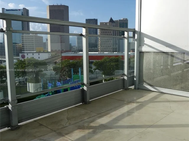 90 SW 3rd St # 1110, Miami FL 33130