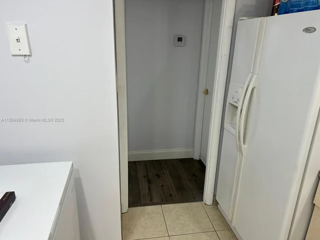 17570 Atlantic # 512, Sunny Isles Beach FL 33160