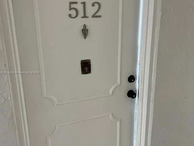 17570 Atlantic Blvd # 512, Sunny Isles Beach FL 33160