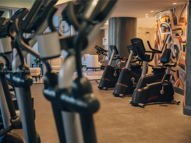 17555 Collins Ave # 1504, Sunny Isles Beach FL 33160