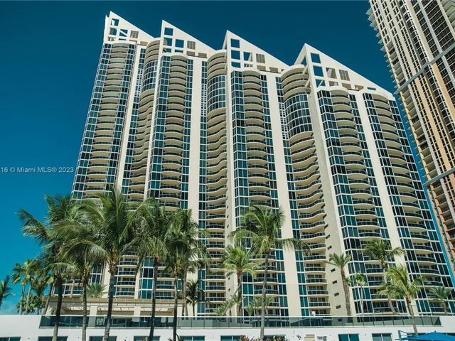 17555 Collins Ave # 1504, Sunny Isles Beach FL 33160