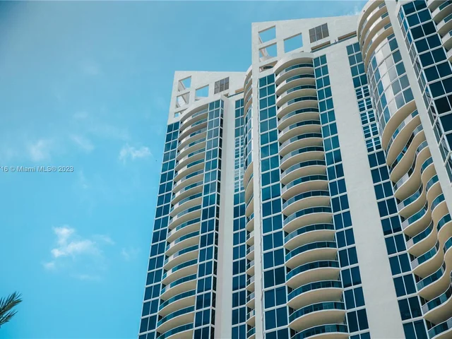 17555 Collins Ave # 1504, Sunny Isles Beach FL 33160