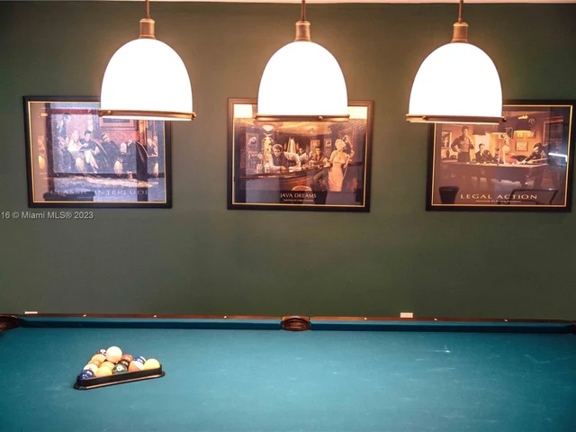 17555 Collins Ave # 1504, Sunny Isles Beach FL 33160