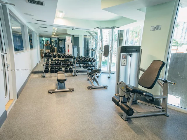 17555 Collins Ave # 1504, Sunny Isles Beach FL 33160