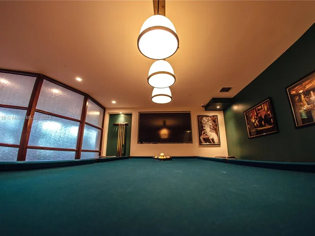 17555 Collins Ave # 1504, Sunny Isles Beach FL 33160