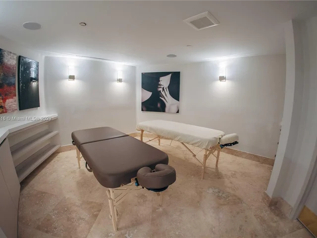 17555 Collins Ave # 1504, Sunny Isles Beach FL 33160