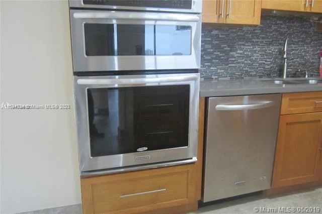 3500 Mystic Pointe Dr # 2305, Aventura FL 33180