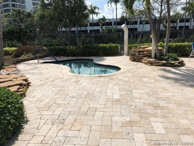 3500 Mystic Pointe Dr # 2305, Aventura FL 33180