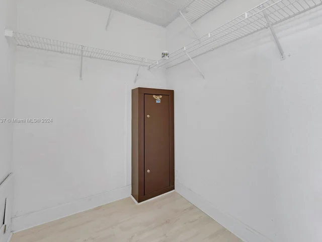 2540 Fairways Dr, Homestead FL 33035