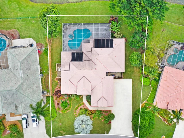 2540 Fairways Dr, Homestead FL 33035